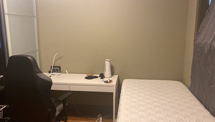 Shariq Naiyer's room