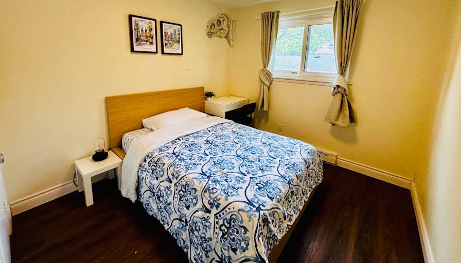 Photo of TRAN's room