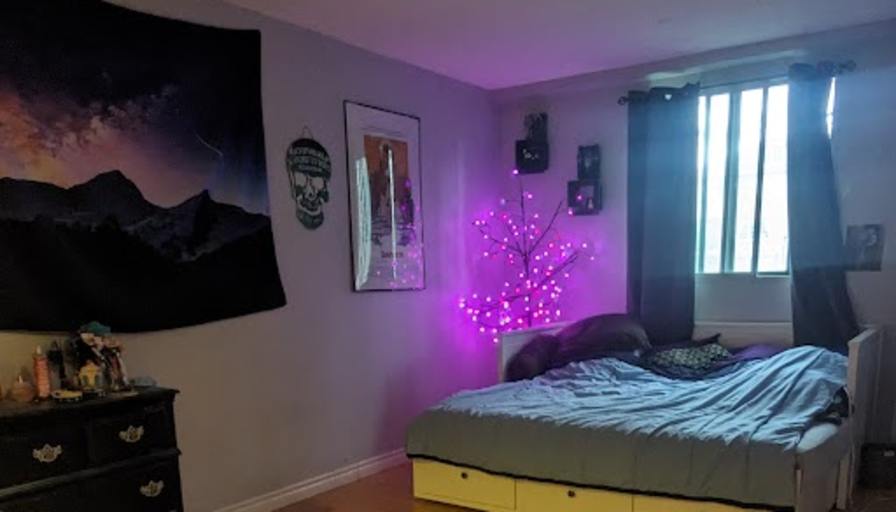 Marie Claire Rock's room