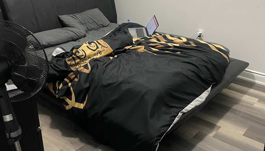 Emily jade Leblanc's room