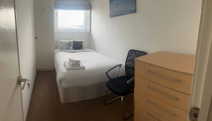 Photo of Ander's room