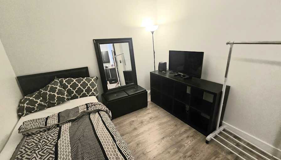 Photo of Glen's room