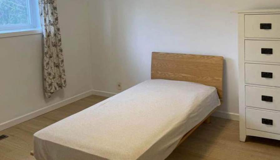 Jennifer Rose's room