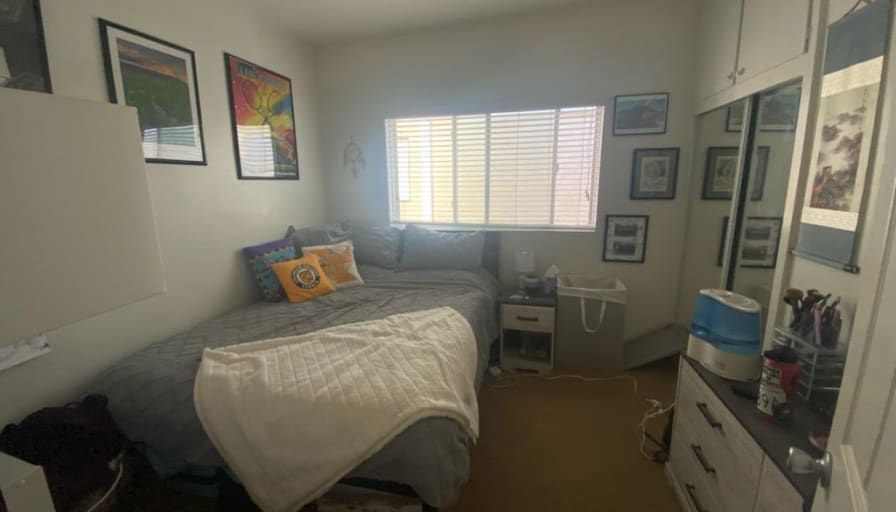 Photo of Sola's room