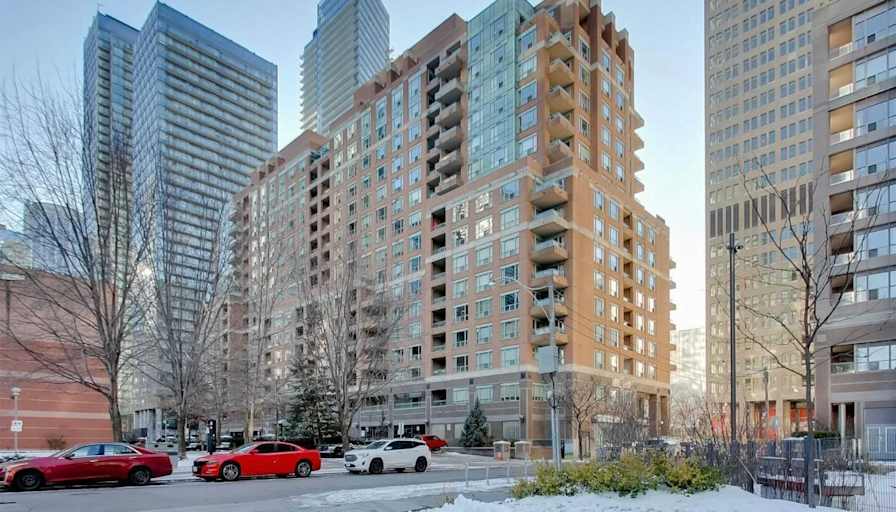 Photo of Hadar's room