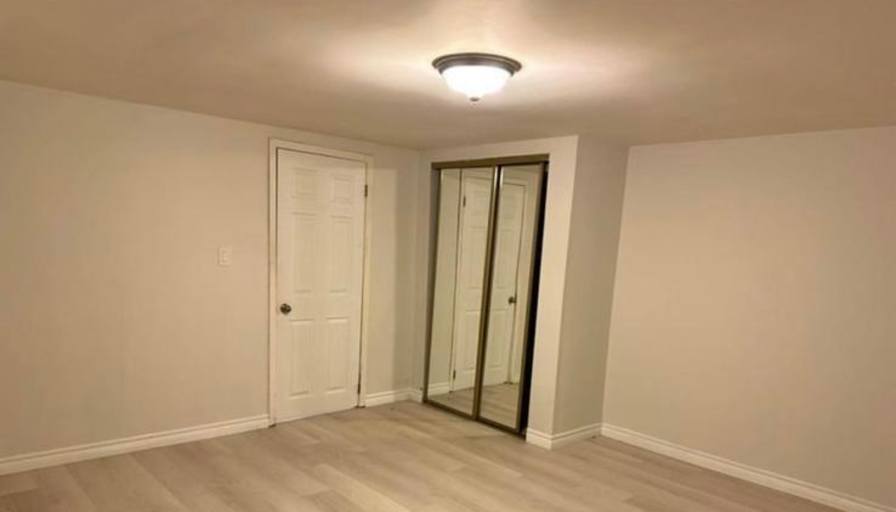 Tamanna meet Kaur's room