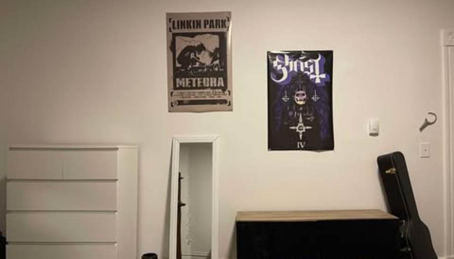 Mikhaela-Reign's room