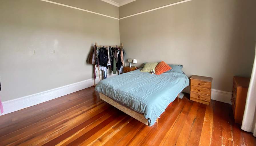 Photo of Alice's room