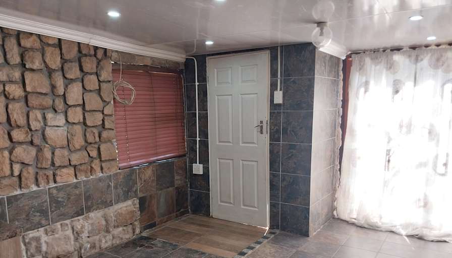 Photo of Fulufhelo's room