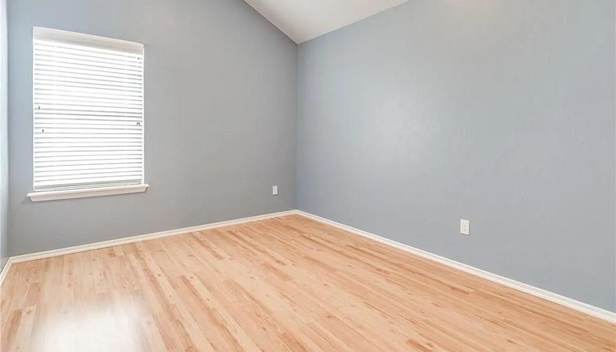 Private room to rent in share house Norman, Oklahom...