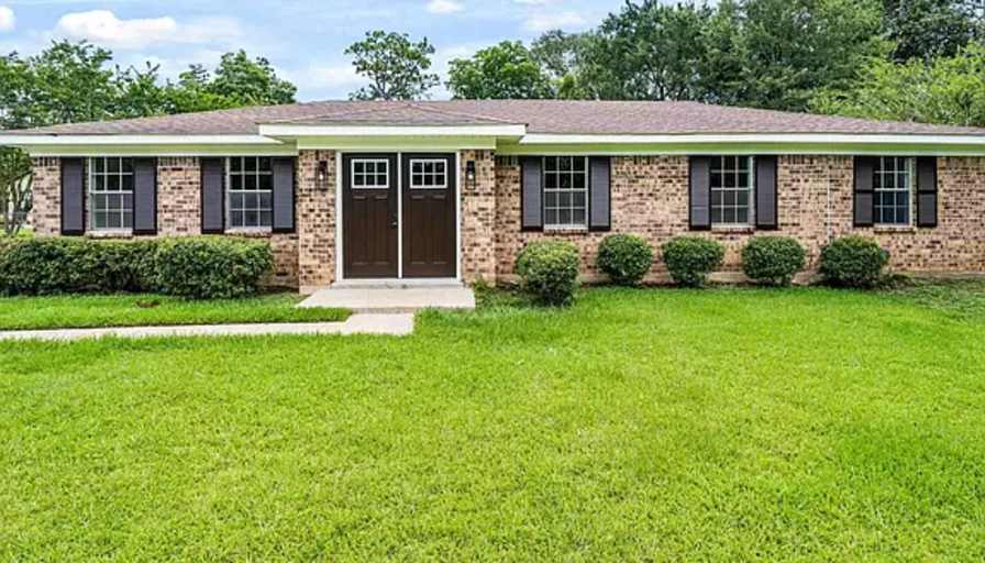 Private room to rent in share house Tillmans Corner...