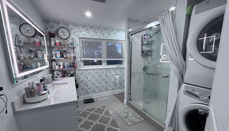 Jeyatha Gnanendran's room