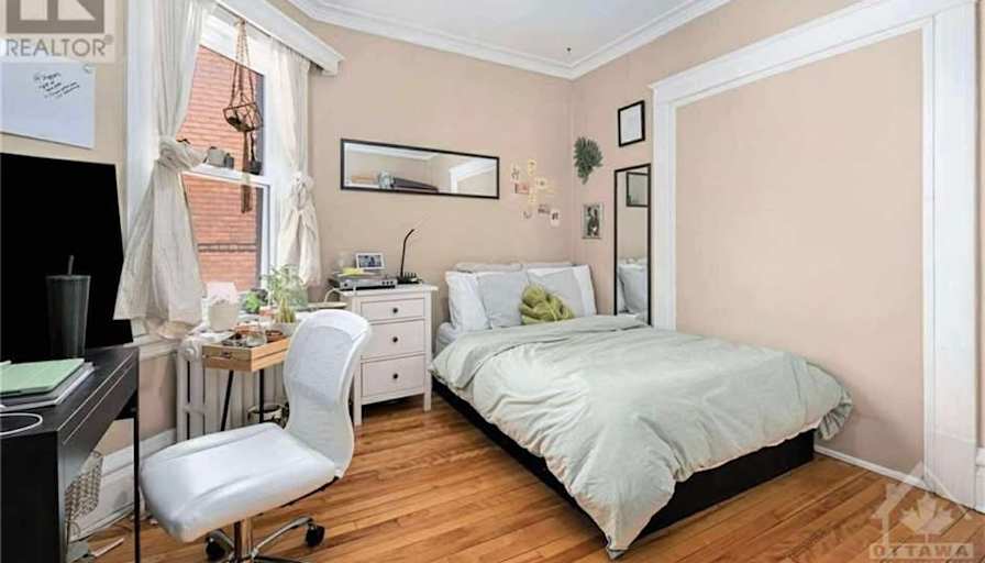 Photo of Samantha's room