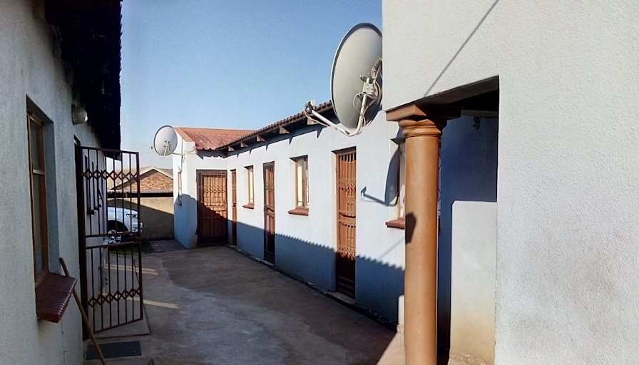 Photo of Landile's room