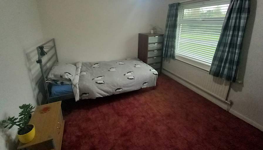 Photo of Caroline's room