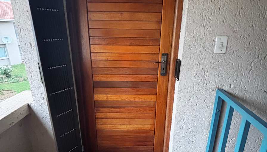 Photo of Valentine's room
