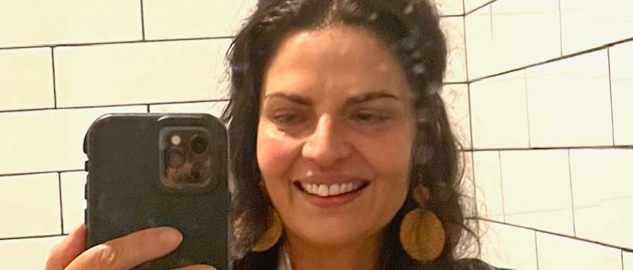 Photo of ROBYN C.
