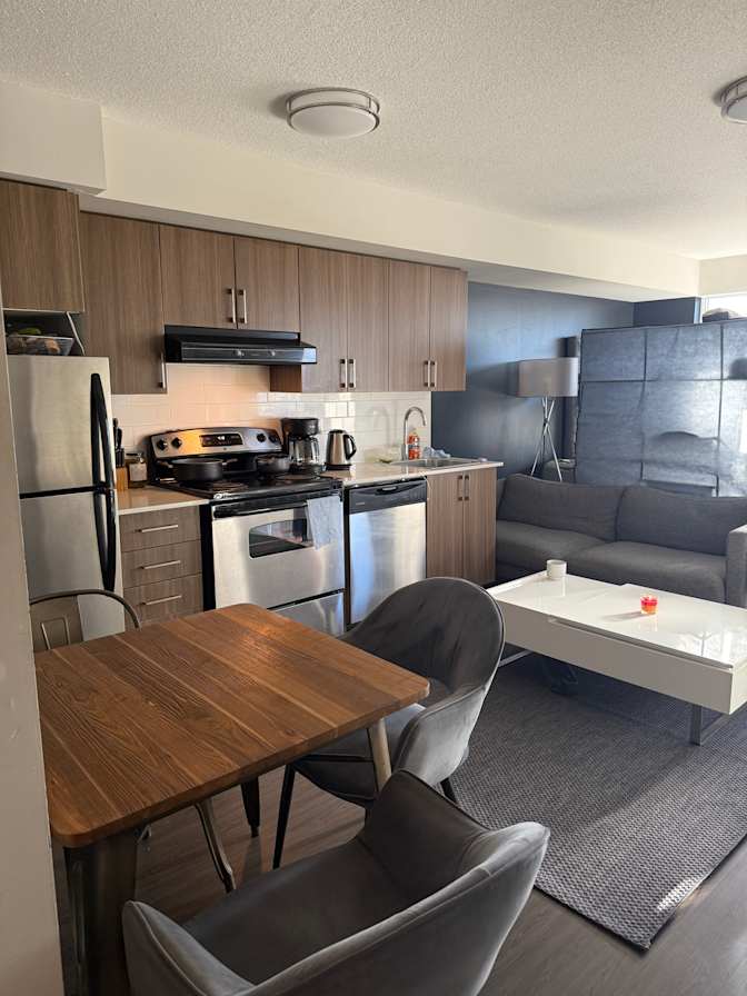 Joel orellana's room