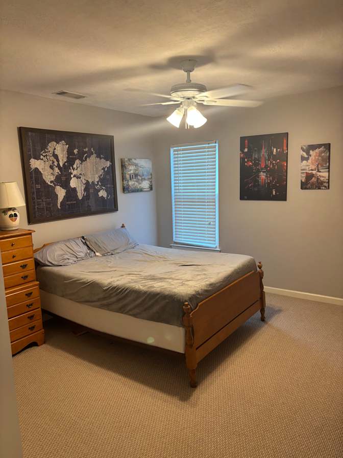 Photo of Sheldon's room