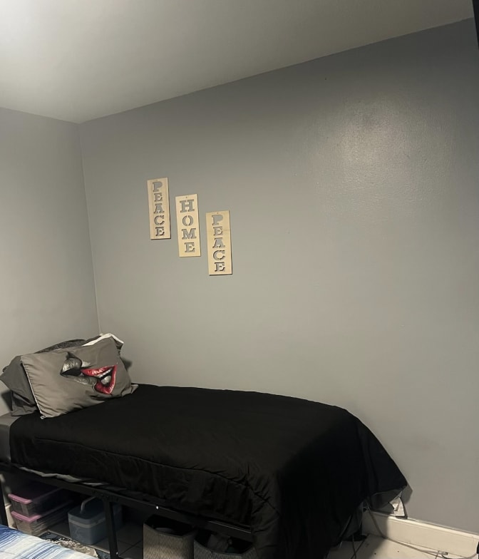 Photo of Lashawn's room