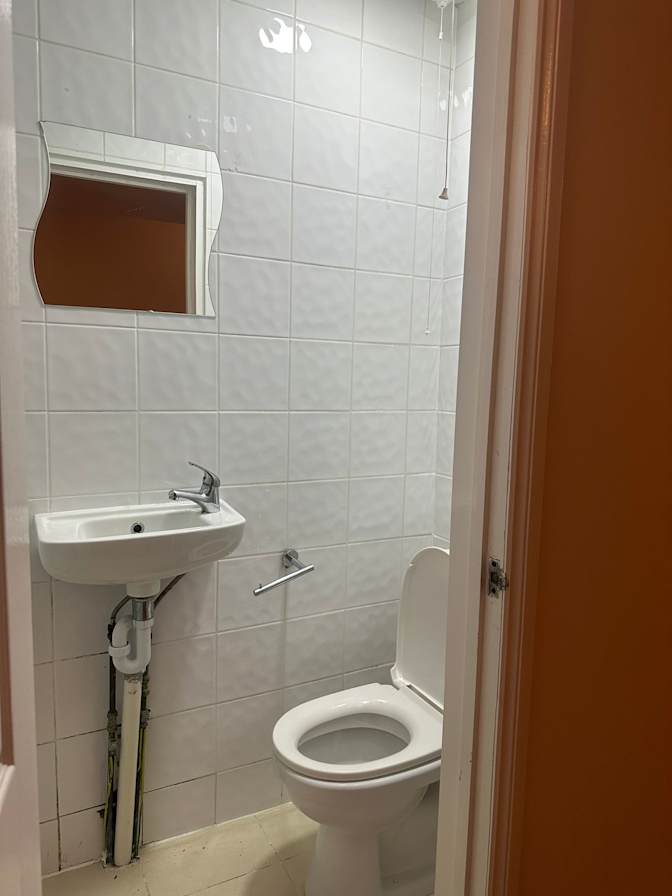 Photo of Sarin's room