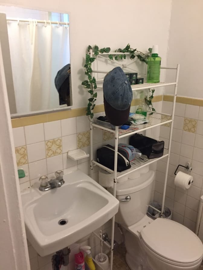 Photo of Graham Grisold's room