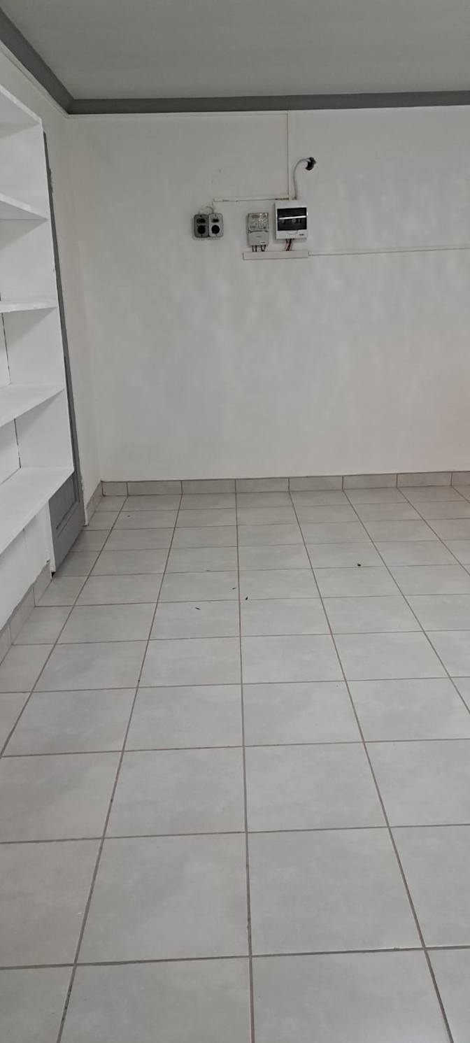 Photo of Duminator's room