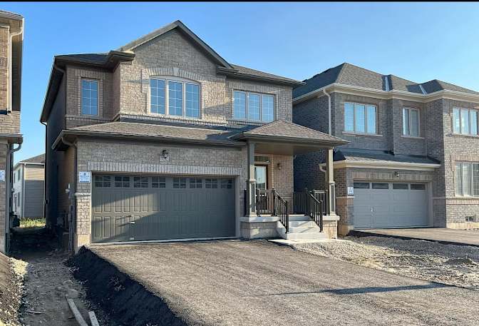 Evelyne karanu's room