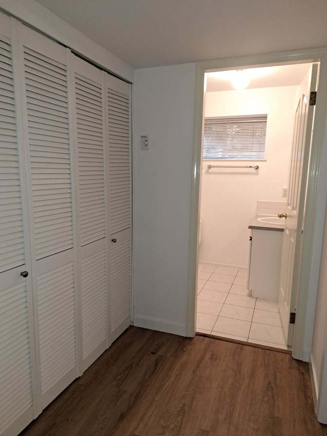 Photo of Nazanin Tofangchi's room