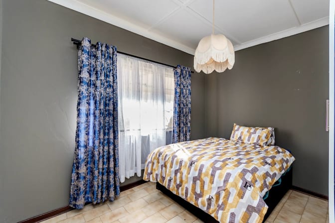 Photo of Roger's room