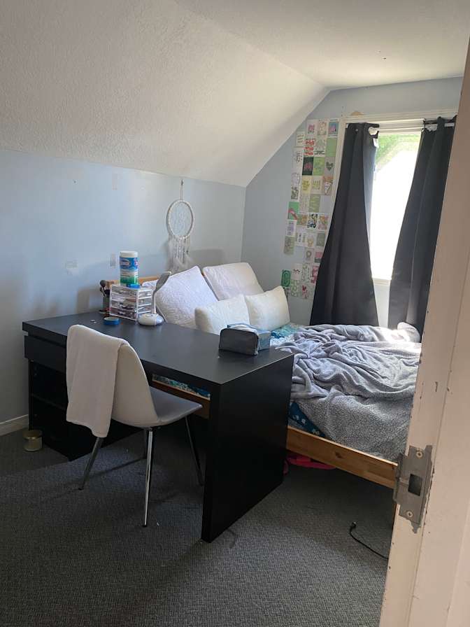 Photo of Kate's room