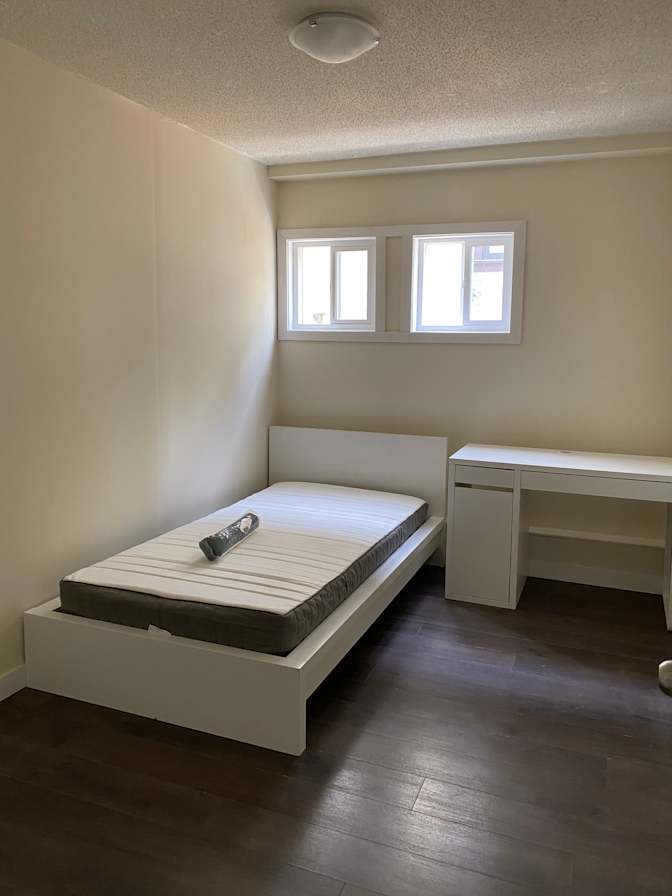 Photo of Roxan's room