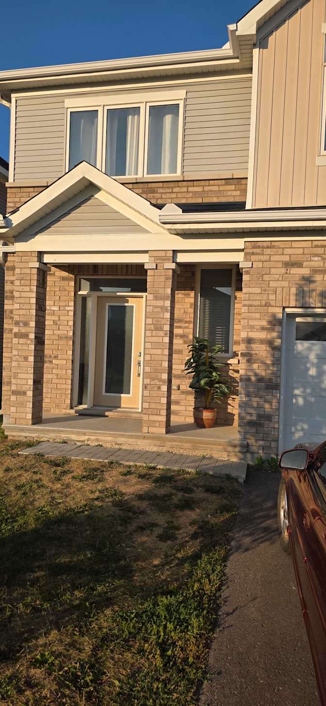 Richard McArthur's room