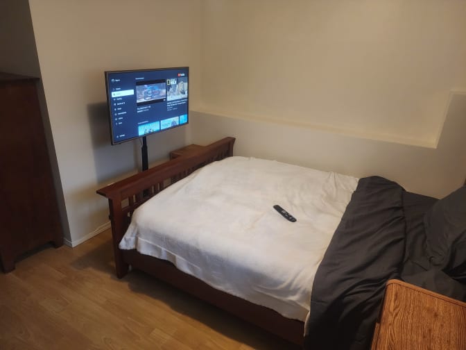 Photo of Stefan's room