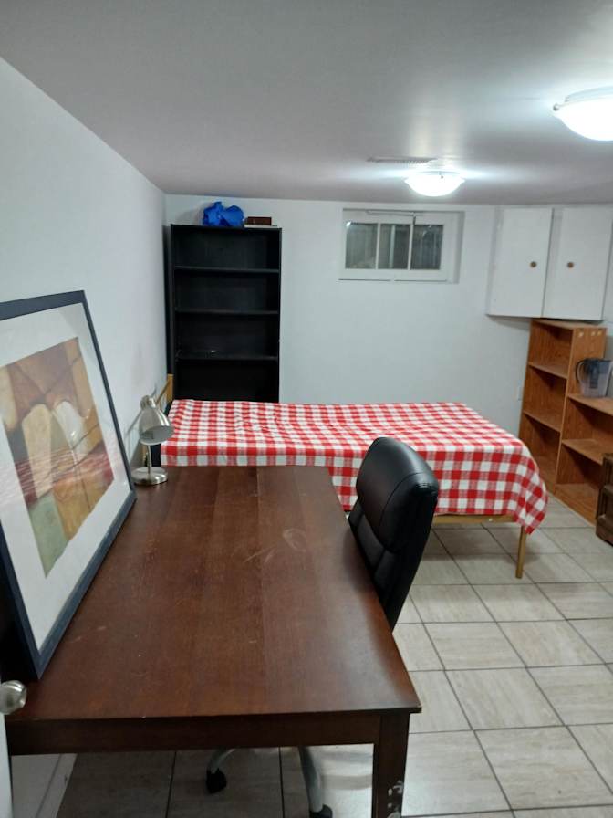 Photo of Andrew Hwang's room