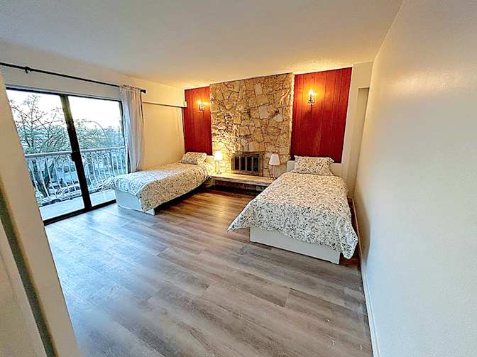 Photo of Shahram's room