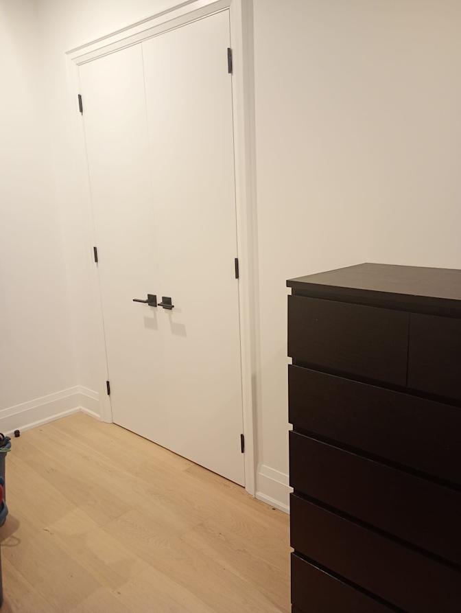 Lahnice Brereton's room