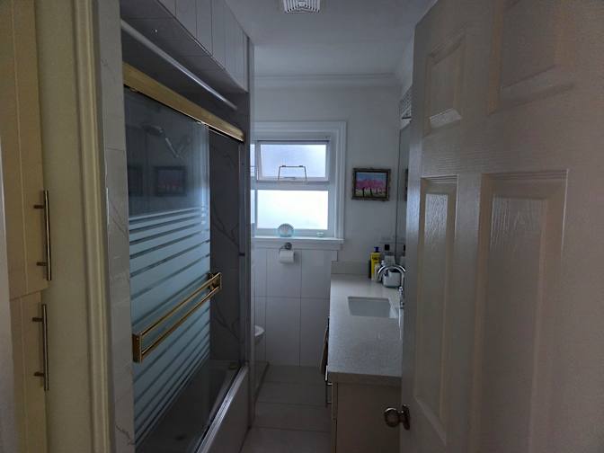 Mario Alberto's room