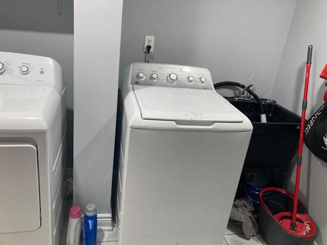 SRINIVAS GARLAPATI's room