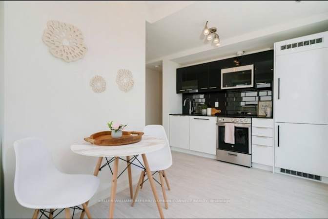 Kumar mahalingam's room