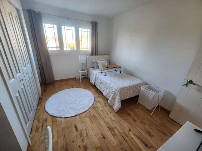 Photo of Claudia's room