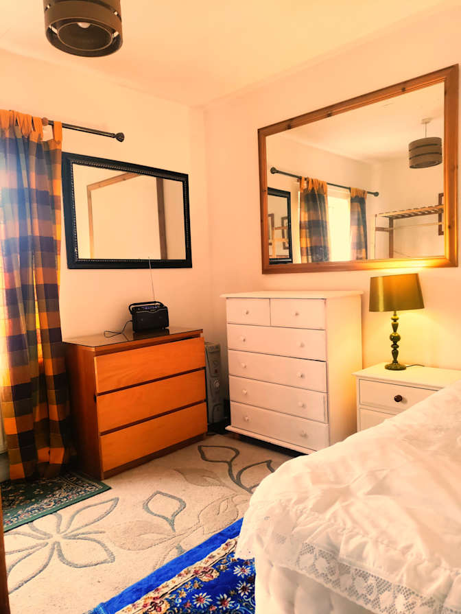 Photo of Anheshiloh's room