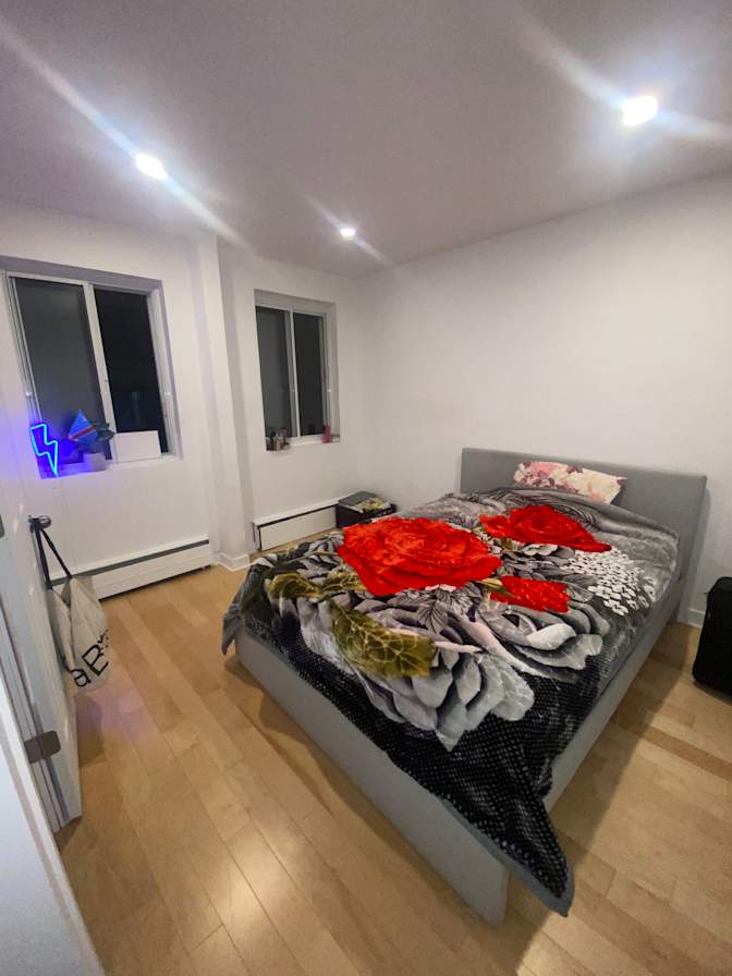 Damace Bokosso's room