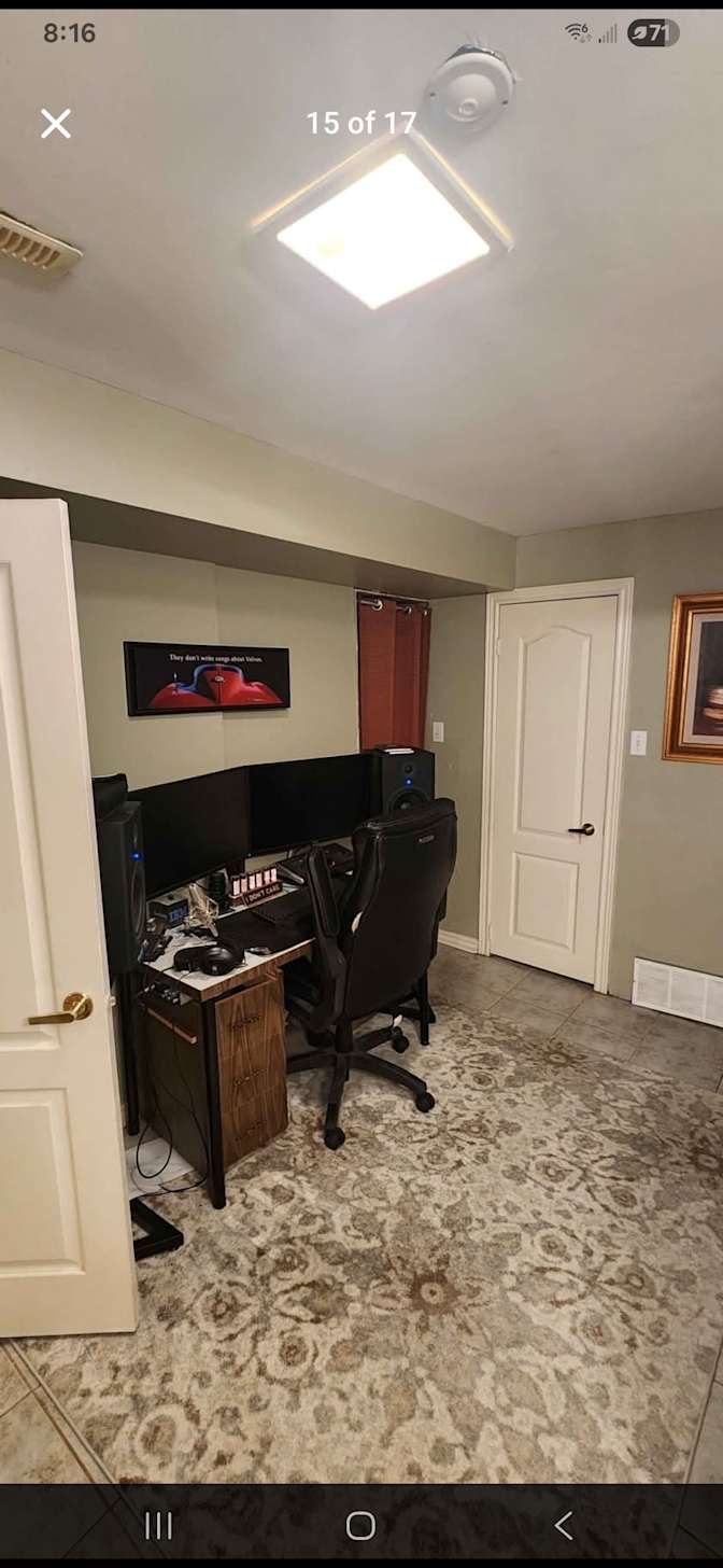 Michelle Amiri's room