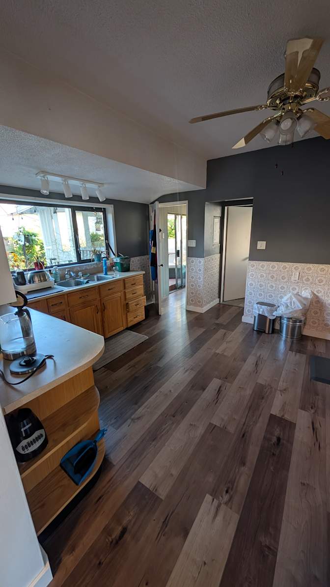 Holly Ouellette's room