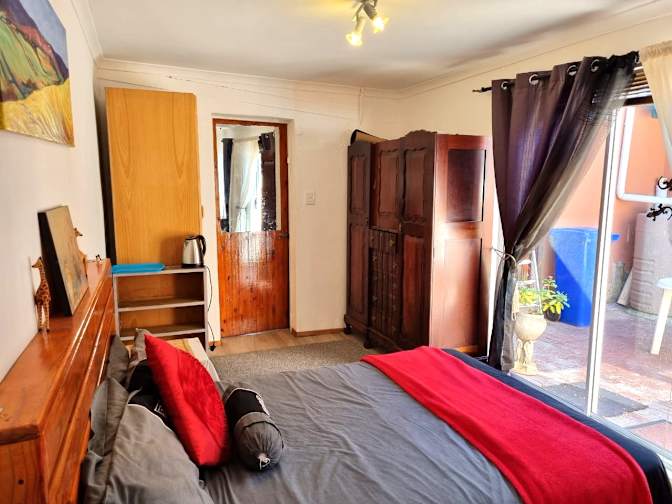 Photo of Jos Milne's room
