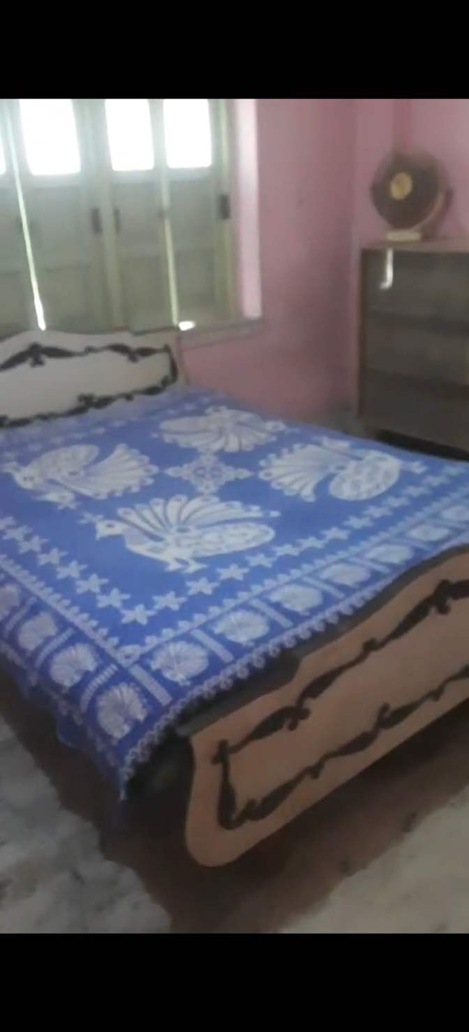 Photo of saloni's room