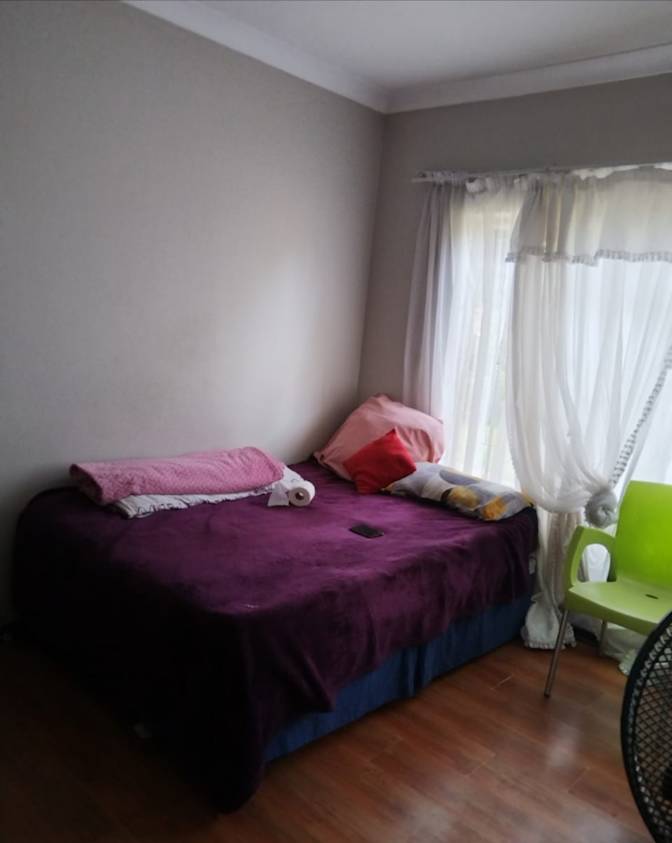 Photo of Nico's room