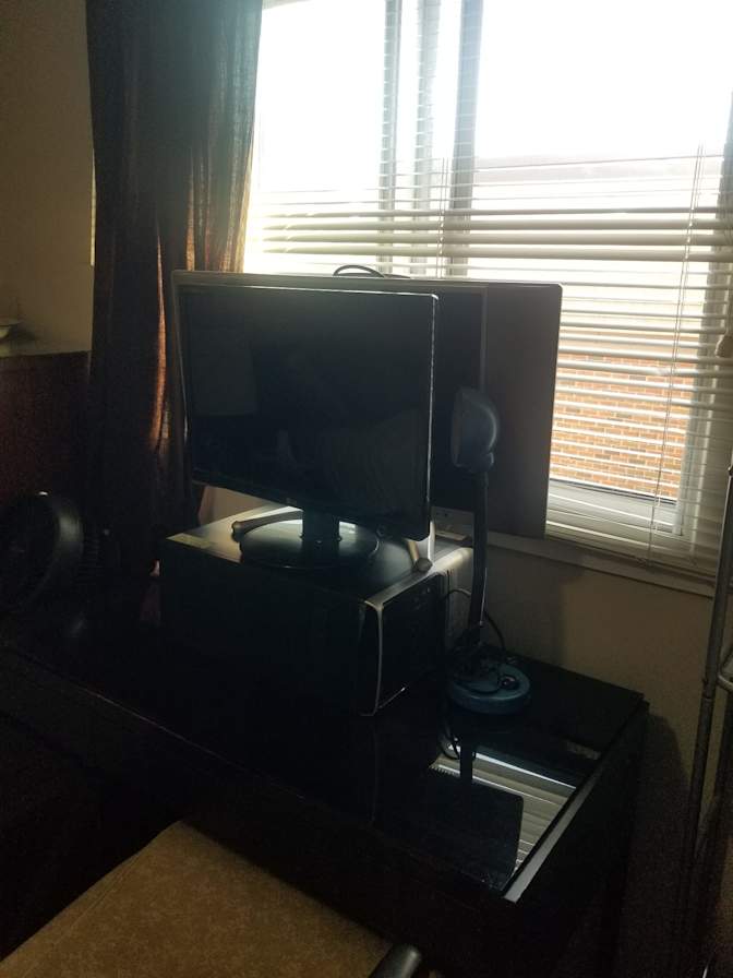 Photo of rmates's room