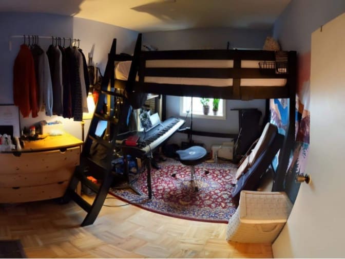 Photo of Julian's room